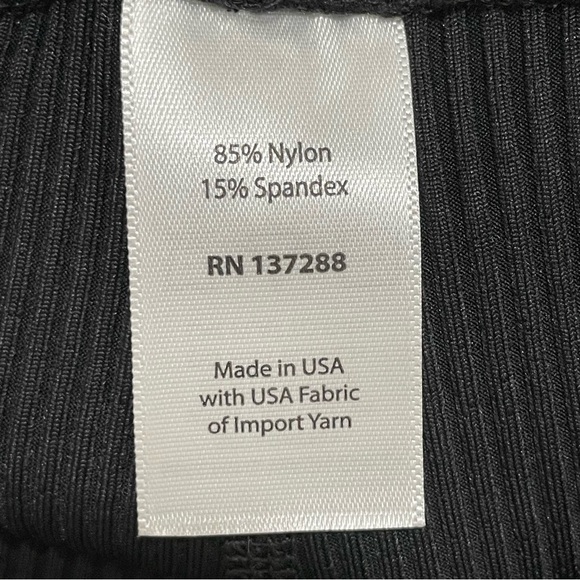 NWT Year Of Ours Ribbed Flare Black Leggings Pants Stretch Yoga Women’s Small - Picture 12 of 13